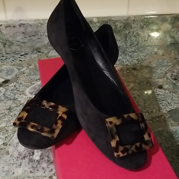 Roger Vivier Gommette Turtle Buckle Flats - Picture 2 of 16